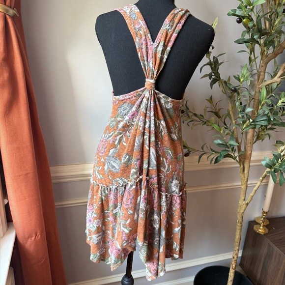 Easel Floral Boho Mini Dress Tie Back Ruffle Hem Sleeveless Size M - Picture 2 of 10